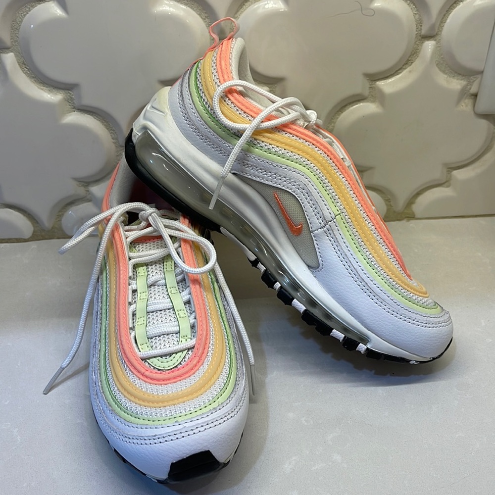 Women's Nike Air Max 97 Essential Sneakers